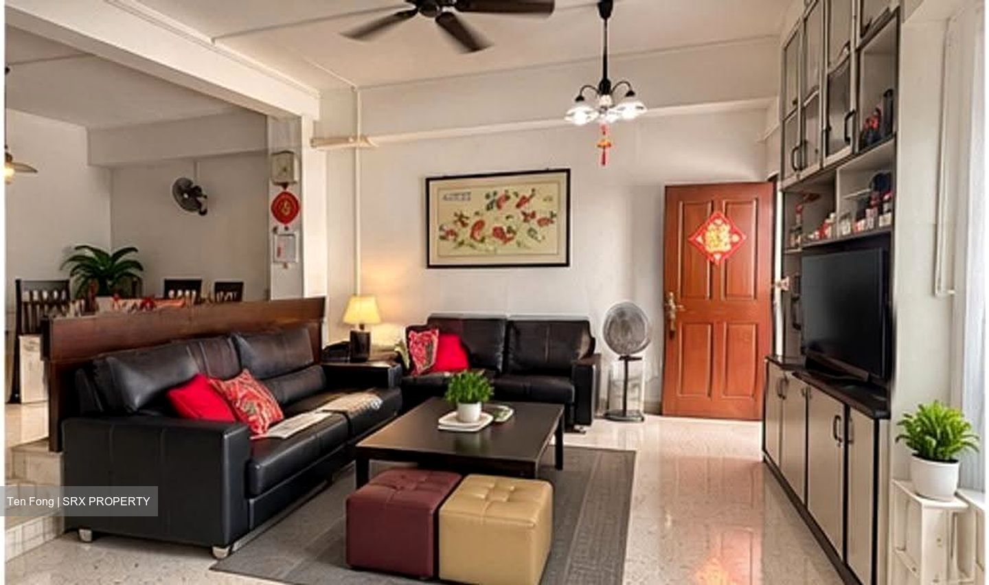 Onan Road (D15), Terrace #634939421